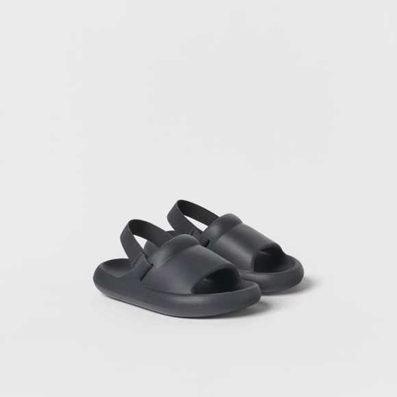 ZARA Baby/ toddler size 23 rubber shoes sandals - Picture 1 of 5